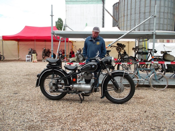 131 BMW R25 Franz.JPG